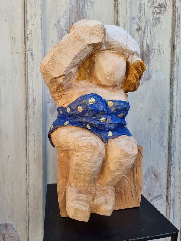 Badende in Ultramarine – Karin Hofer, Oil on cedar wood