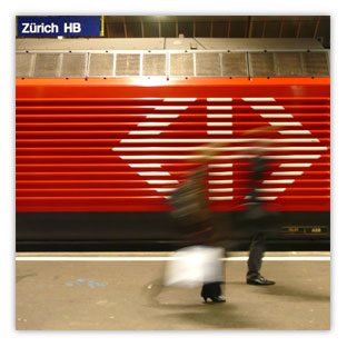 Zürich HB (rote Lok) 002 – Hartmut Kaiser