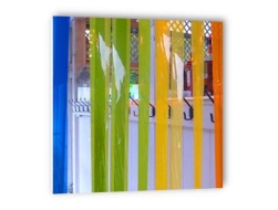 Hartmut Kaiser: Frauenbad-Vorhang-bunt-003