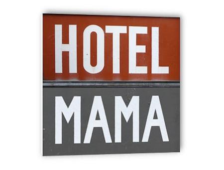 Hartmut Kaiser: Hotel Mama 001