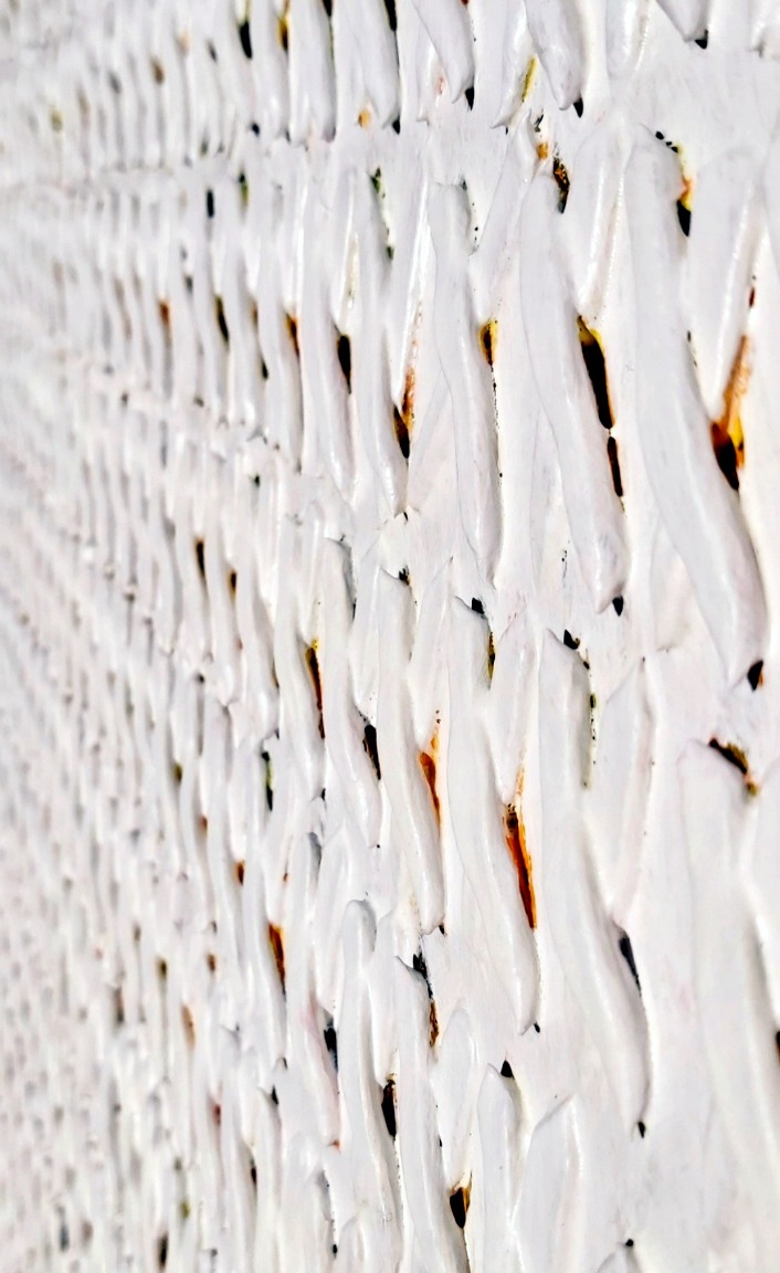 Gunda Jastorff: White Crosses