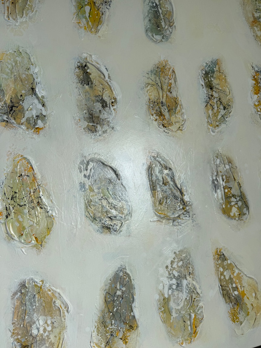 Gunda Jastorff: Colorful Oyster
